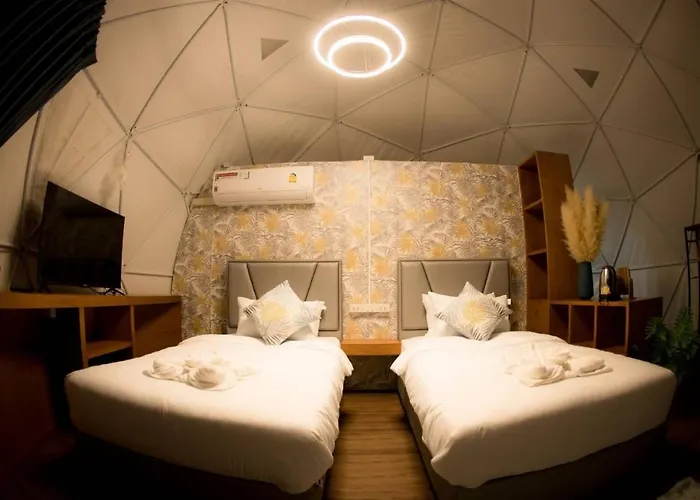 Papa Q Suite Resort